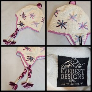 Everest Designs Wool Girls Hat Lined Tassel Cap Made in Nepal Ski Cap Snowflakes